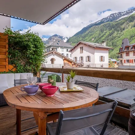 In The Center Of With Views Of Mont Blanc Chamonix